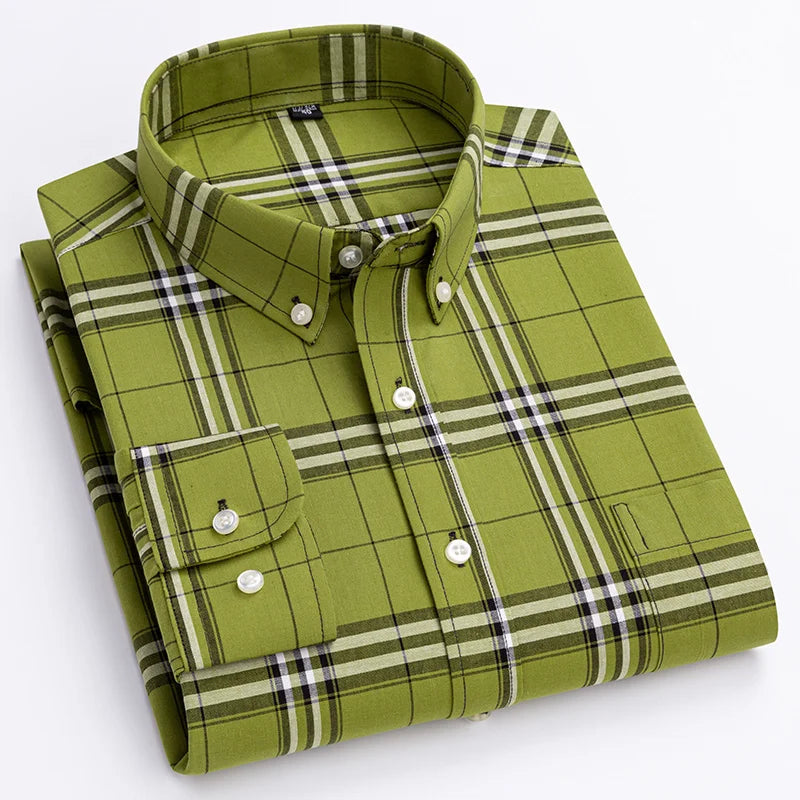 Robert - Classic Checkered Shirt