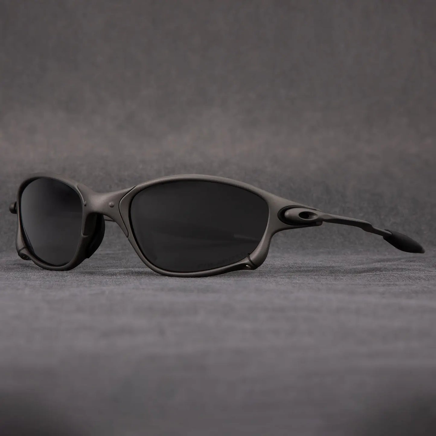 Skydweller Polarized Titanium Sunglasses